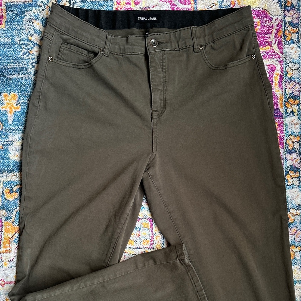 3/25$Tribal  Dark Olive Skinny Jeans